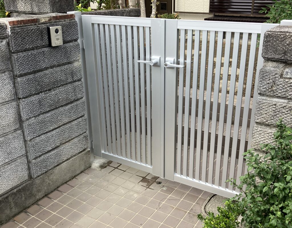 門扉